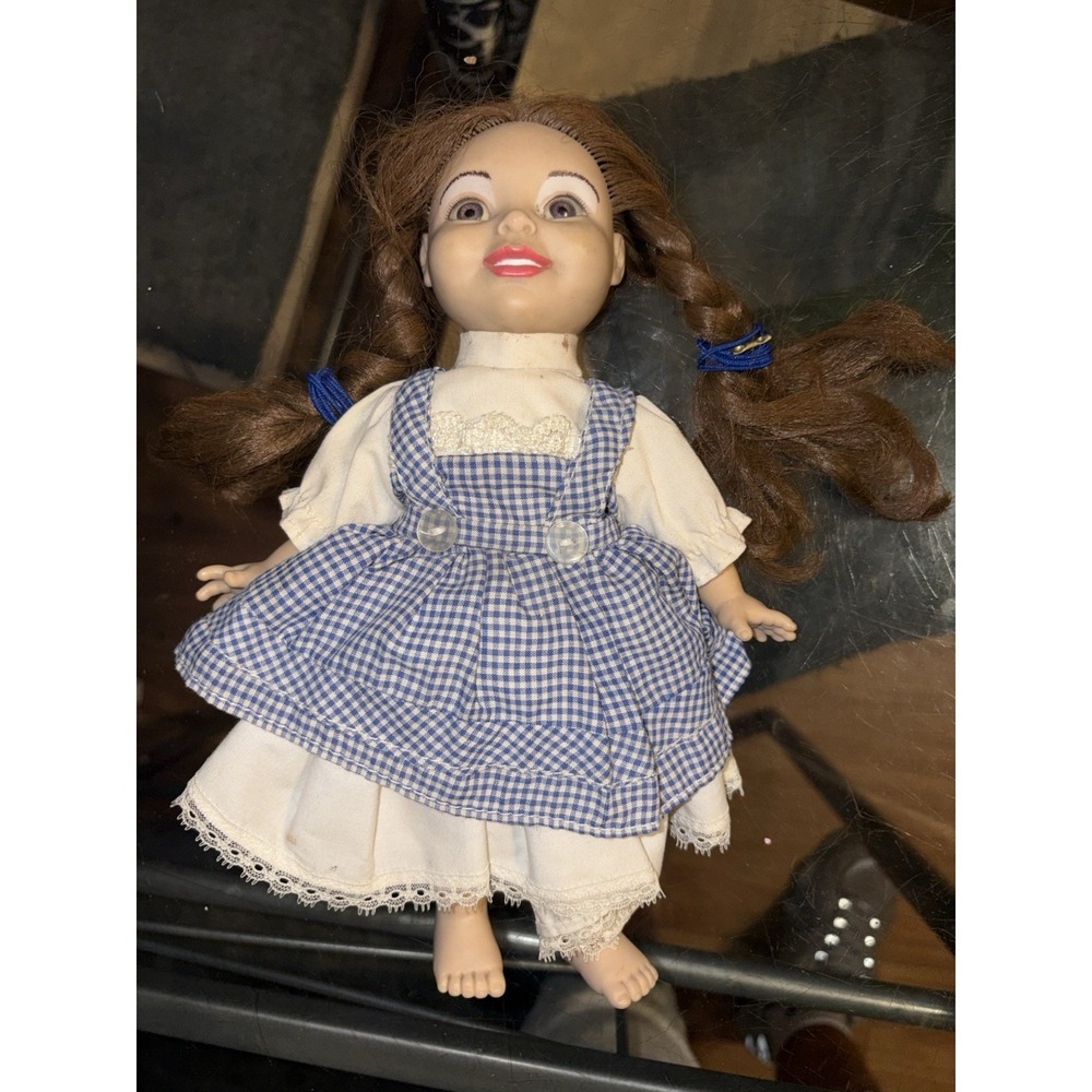 Vintage 1988 Multi Toys Wizard of Oz Dorothy 11" Doll MT China Barefoot